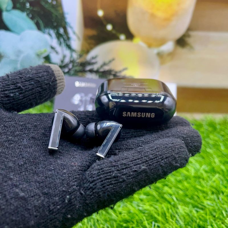 N1shop Galaxy Buds 3 with Galaxy AI Powered Real-time Interpreter | 24-bit Hi-Fi Audio | Up to 36H Battery | IP57 (UNBOXED) - Image 2